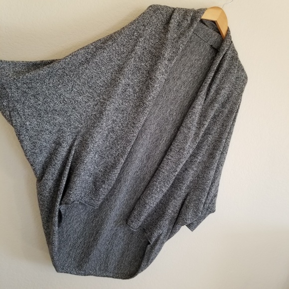 Express Grey Oversized Cardigan Size Small - Picture 2 of 5